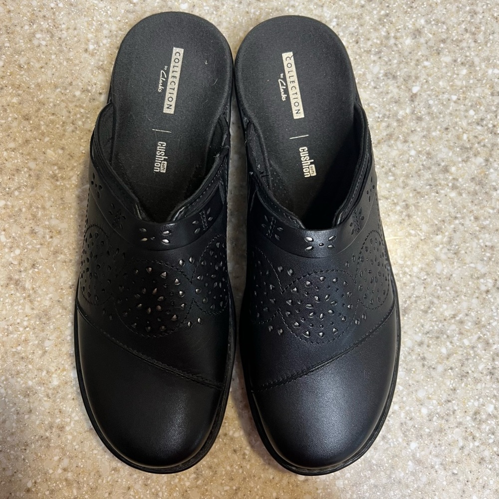Black Clark’s clogs. Size 10m, excellent condition, worn twice